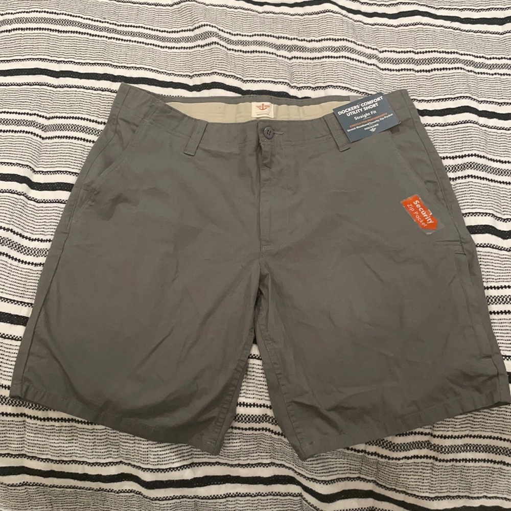 Dockers men’s gray shorts NWT